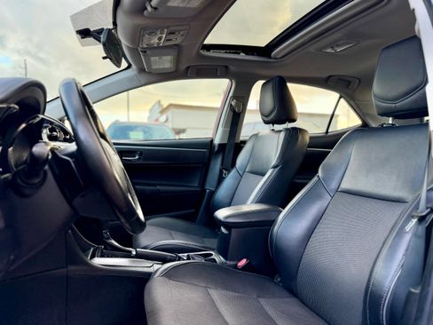Used 2016 Toyota Corolla S w/ Driver Convenience Package image 5