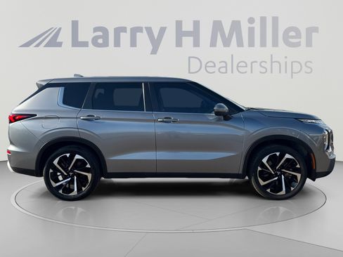 Used 2024 Mitsubishi Outlander SE FWD image 6