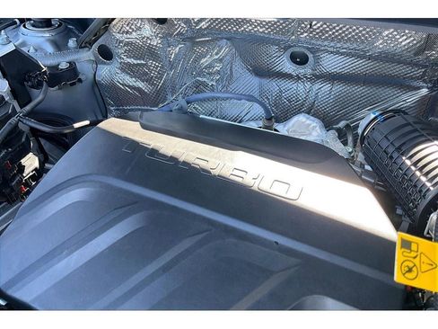 Used 2025 Chevrolet Trax ACTIV w/ Driver Confidence Package FWD image 34