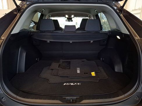 Used 2024 Toyota RAV4 LE image 28