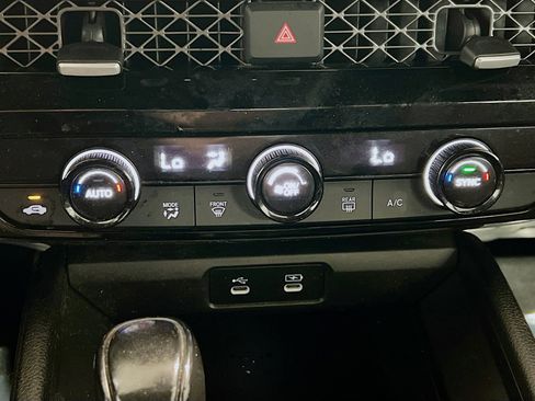 Used 2023 Honda Accord Sport image 11