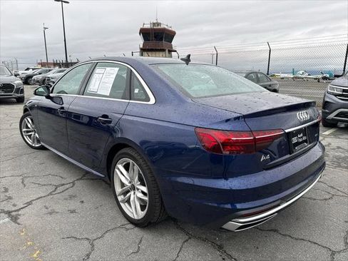 Used 2022 Audi A4 2.0T Premium Plus w/ Premium Plus Package AWD/4WD image 3