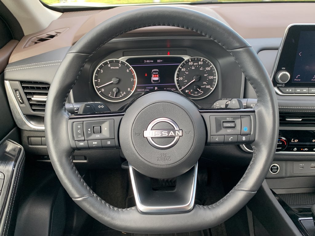 Used 2023 Nissan Rogue SV w/ SV Premium B Package FWD image 12
