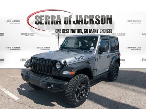 Used 2021 Jeep Wrangler Sport image 5