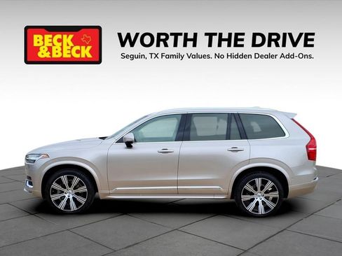 Used 2023 Volvo XC90 B6 Ultimate AWD/4WD image 8