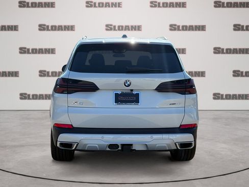 New 2026 BMW X5 xDrive40i w/ Climate Comfort Package AWD/4WD image 4