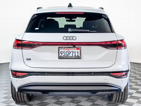 Certified 2025 Audi Q6 e-tron Premium w/ Convenience Package image 10