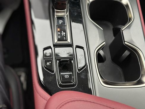 Used 2024 Lexus NX 350h AWD w/ Premium Package image 15