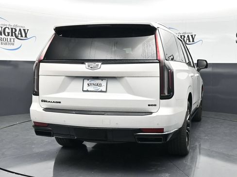Used 2023 Cadillac Escalade Sport Platinum w/ LPO, ONYX Package AWD/4WD image 8