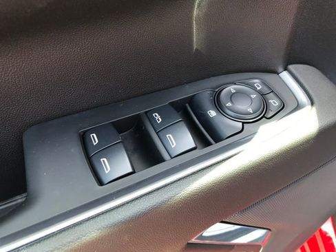 Certified 2024 Chevrolet Silverado 1500 LT AWD/4WD image 17