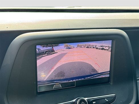 Used 2021 Chevrolet Camaro LT image 15