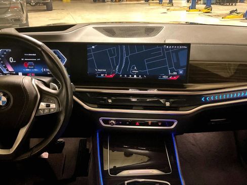 Used 2025 BMW X5 xDrive40i image 7