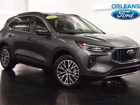 New 2025 Ford Escape SE w/ PHEV Premium Package image 1