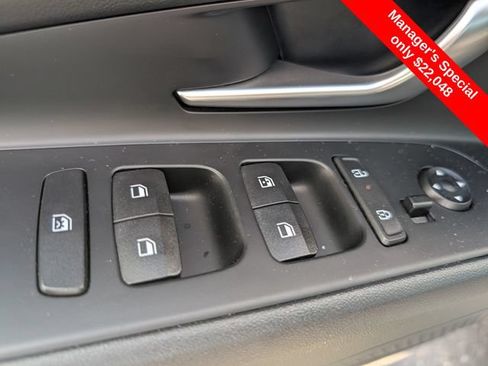 Certified 2024 Hyundai Elantra SEL FWD image 15