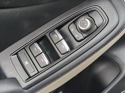 Certified 2023 Subaru Forester Limited image 12