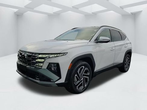 Certified 2025 Hyundai Tucson Limited image 1