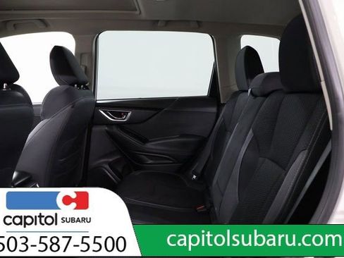 Used 2023 Subaru Forester Premium image 29