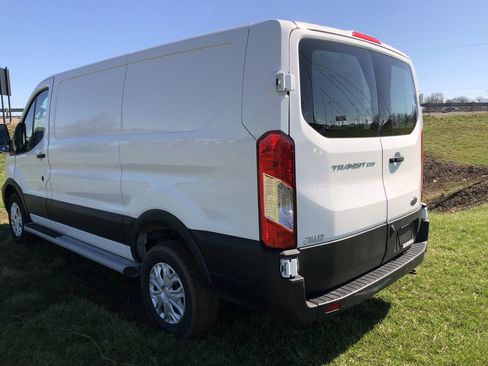 Used 2024 Ford Transit 250 w/ Exterior Upgrade Package image 4