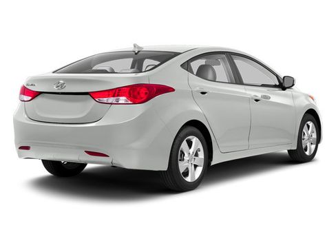 Used 2013 Hyundai Elantra Limited image 2