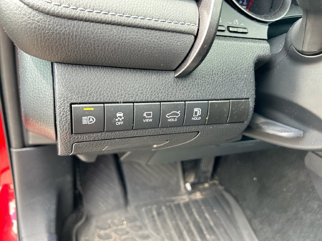 Used 2022 Toyota Camry XSE w/ Navigation Package FWD image 14