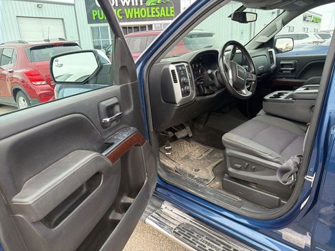 Used 2017 GMC Sierra 1500 SLE w/ SLE Value Package image 8