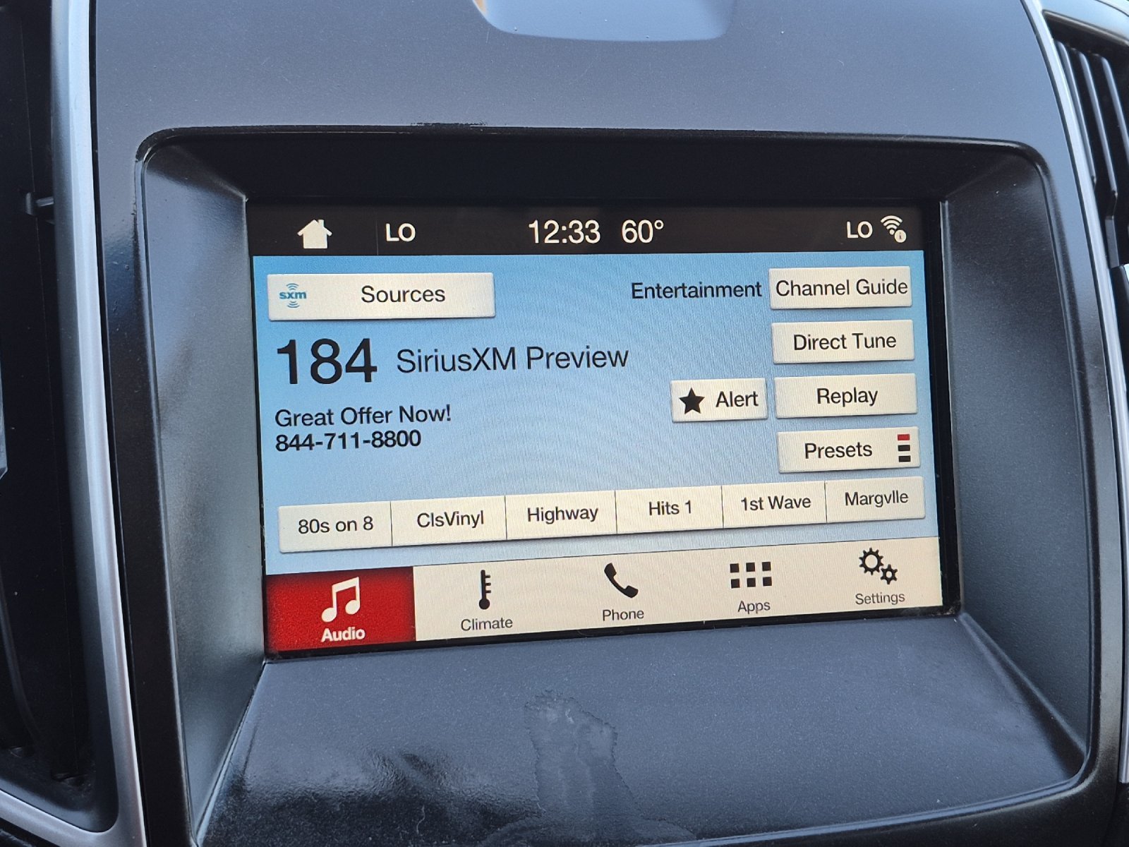 Used 2018 Ford Edge SEL w/ Equipment Group 201A FWD image 16