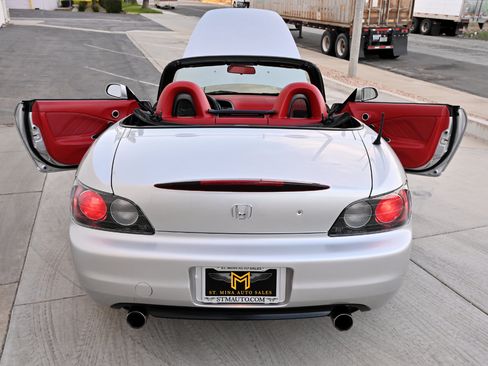Used 2003 Honda S2000 image 32