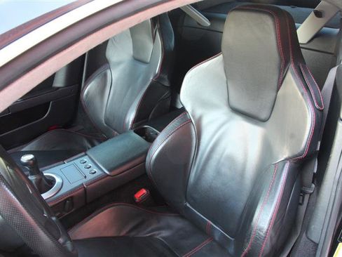 Used 2006 Aston Martin V8 Vantage Coupe image 14