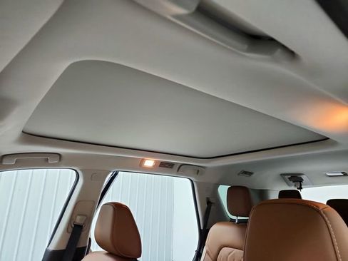 New 2026 Nissan Pathfinder Platinum image 23