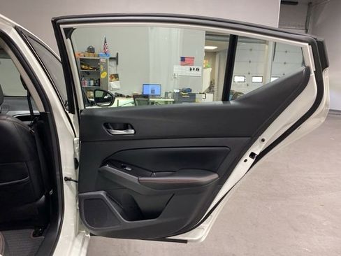 Certified 2023 Nissan Altima 2.5 SR AWD/4WD image 26