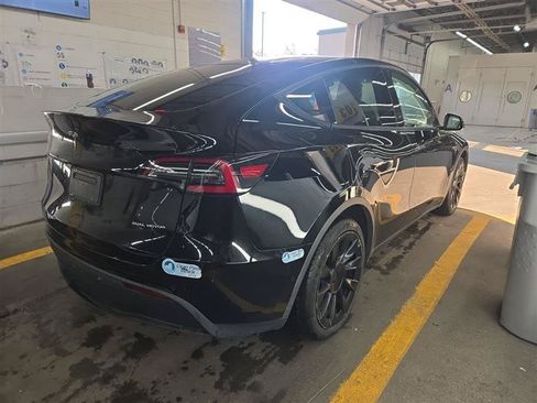 Used 2020 Tesla Model Y Long Range AWD/4WD image 4