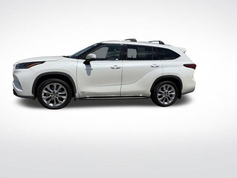 Used 2020 Toyota Highlander Limited AWD/4WD image 2