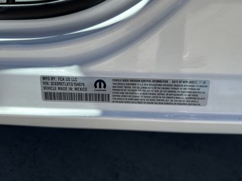 New 2026 RAM 2500 Limited AWD/4WD image 29
