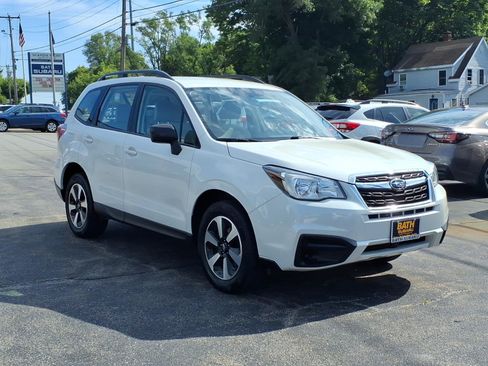 Used 2018 Subaru Forester 2.5i w/ Alloy Wheel Package AWD/4WD image 3