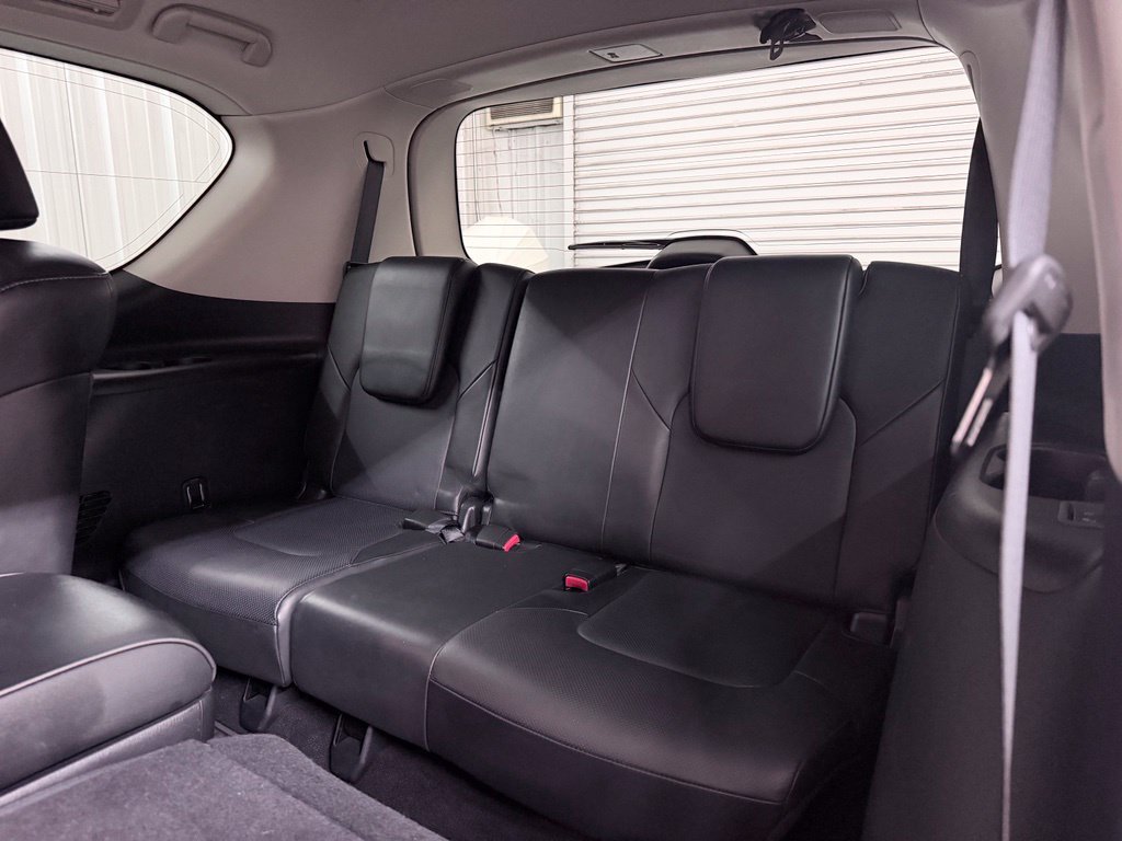 Used 2019 INFINITI QX80 Luxe RWD image 31