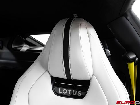New 2026 Lotus Emira SE RWD image 41