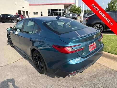 Used 2025 Toyota Camry SE w/ Multimedia Upgrade Package AWD/4WD image 6