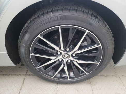 Used 2021 Toyota Camry SE image 31