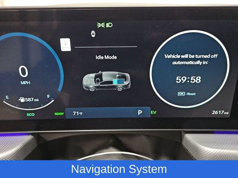 Used 2025 Hyundai Sonata Limited image 3