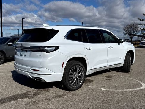 New 2026 Buick Enclave Avenir w/ Super Cruise Package FWD image 2