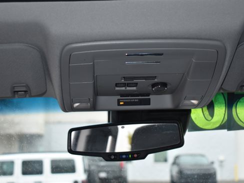 Used 2019 Chevrolet Tahoe LT image 33