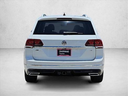 Used 2019 Volkswagen Atlas SE w/ Panoramic Sunroof Package FWD image 7