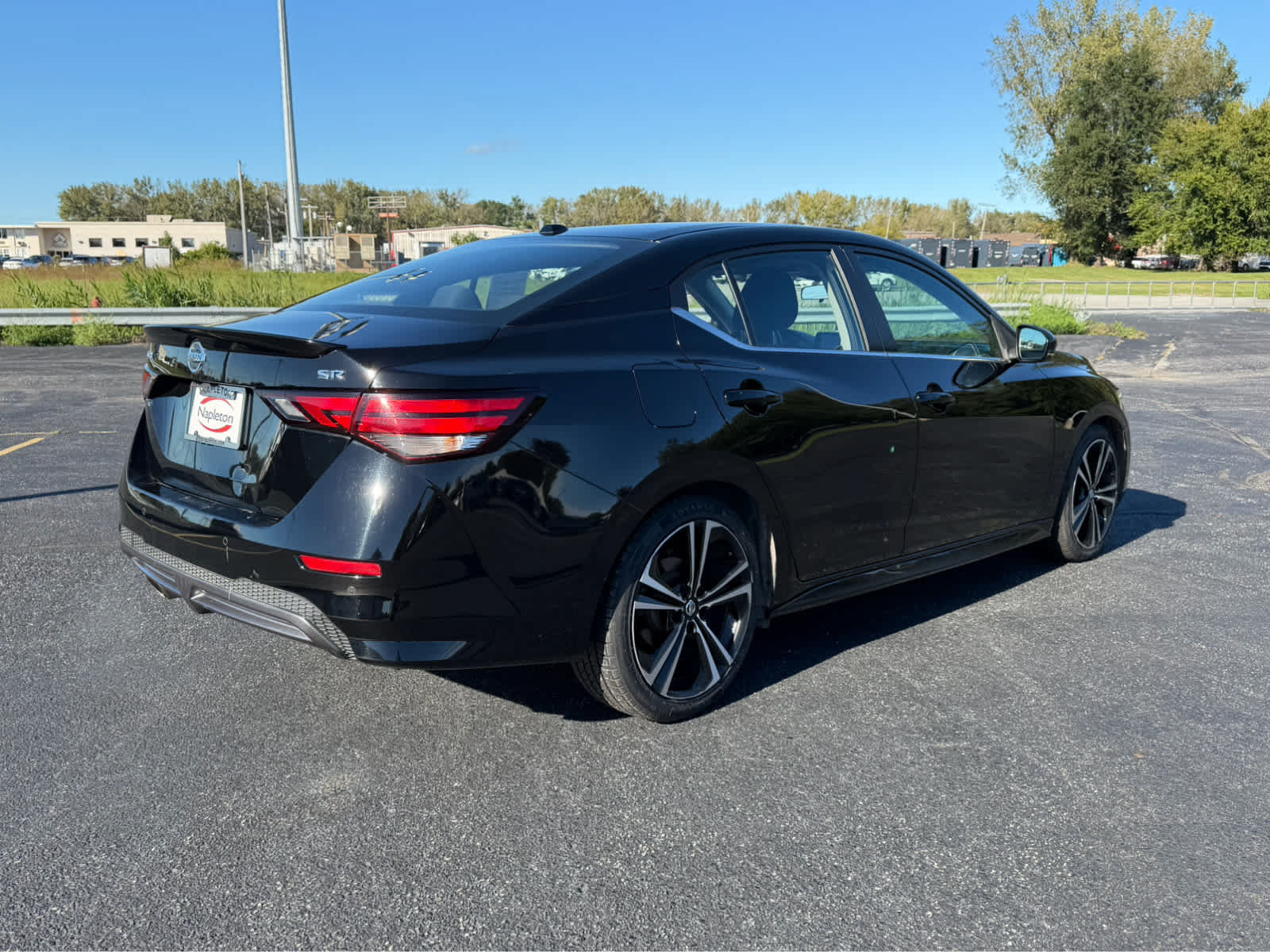 Used 2021 Nissan Sentra SR FWD image 8