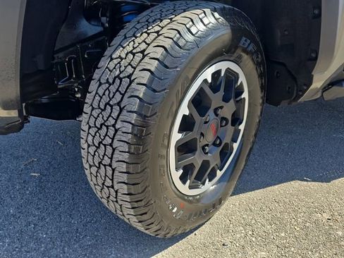 New 2026 Toyota Tacoma TRD Off-Road image 31