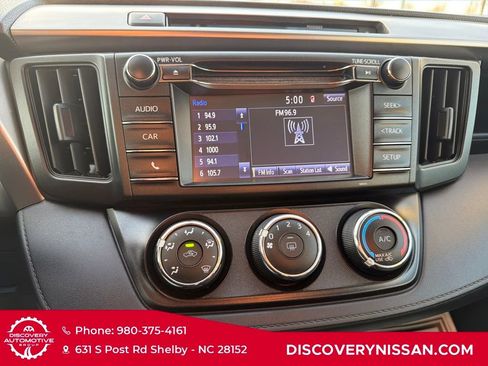 Used 2016 Toyota RAV4 LE image 17