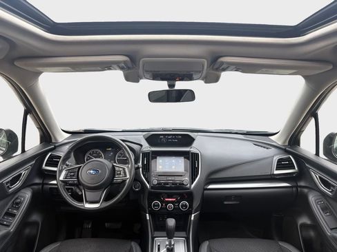 Used 2021 Subaru Forester Premium image 17