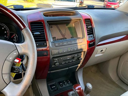 Used 2009 Lexus GX 470 image 6