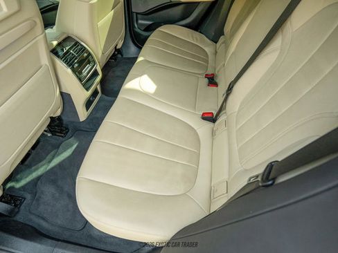 Used 2021 BMW X6 sDrive40i w/ Executive Package image 25