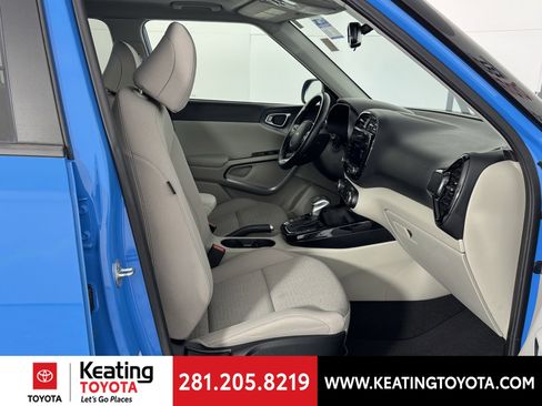 Used 2023 Kia Soul EX image 19