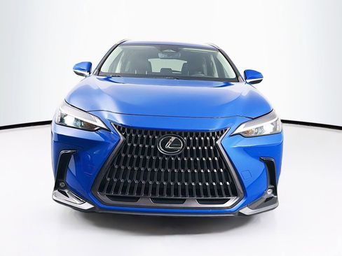 Used 2022 Lexus NX 250 FWD w/ Towing Package (2000 Lbs) image 2
